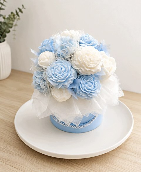 Bukiet mydlany Flower Box z mydełek prezent dla niej urodziny 24 cm
