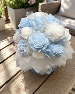 Bukiet mydlany Flower Box z mydełek prezent dla niej urodziny 24 cm