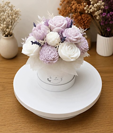 Dekoracyjny Flower Box z Mydełek Glicery M - Lawenda - Rękodzieło - Prezent